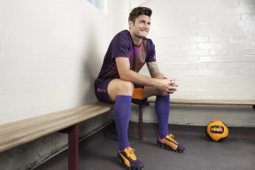 Kaiyun APP-_精彩战术分析：教练专家深度解读比赛细节_，战术讲解示范